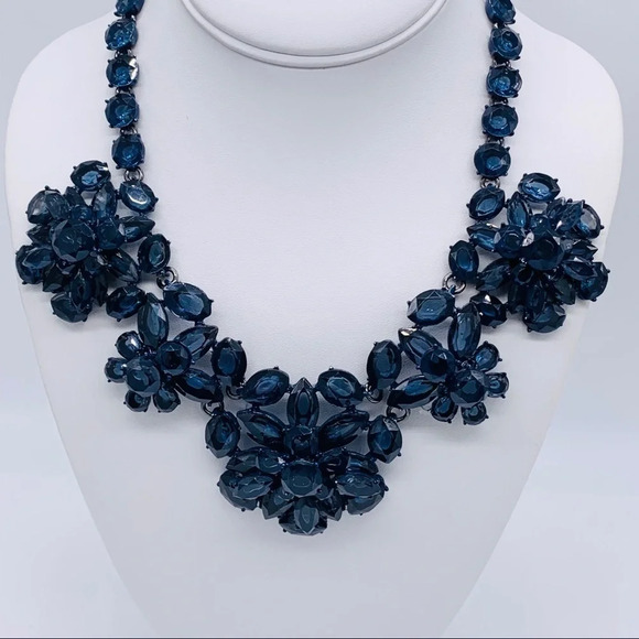 J. Crew Navy Blue Stacked Faceted Flower Necklace - Picture 1 of 3